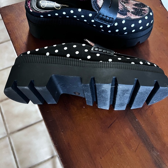 Jessica Simpson Leopard Print and Polka Dot Mules - Picture 2 of 3